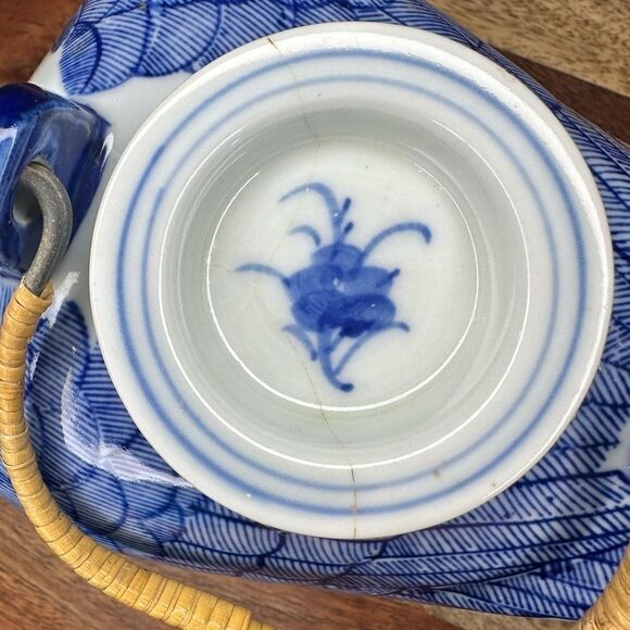 Vintage Blue and White Porcelain Handpainted Duck Teapot - Picture 6 of 9